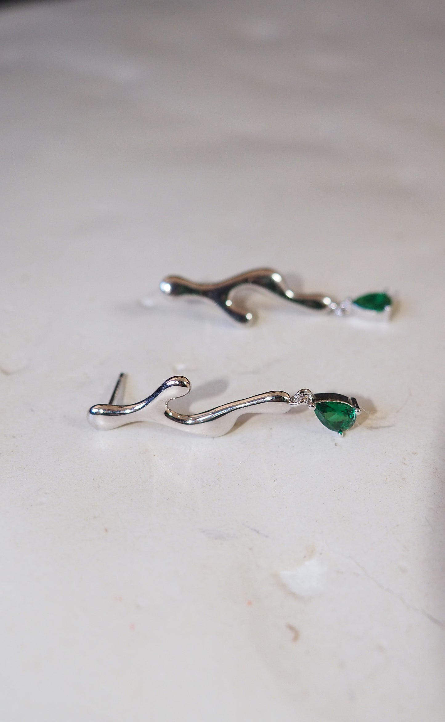 Emerald earrings silver