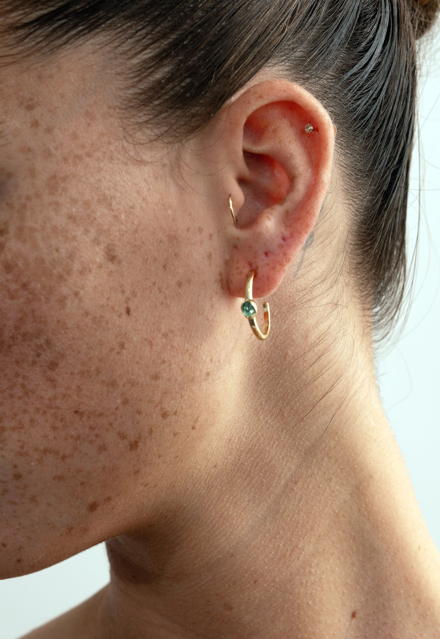 Silence hoops