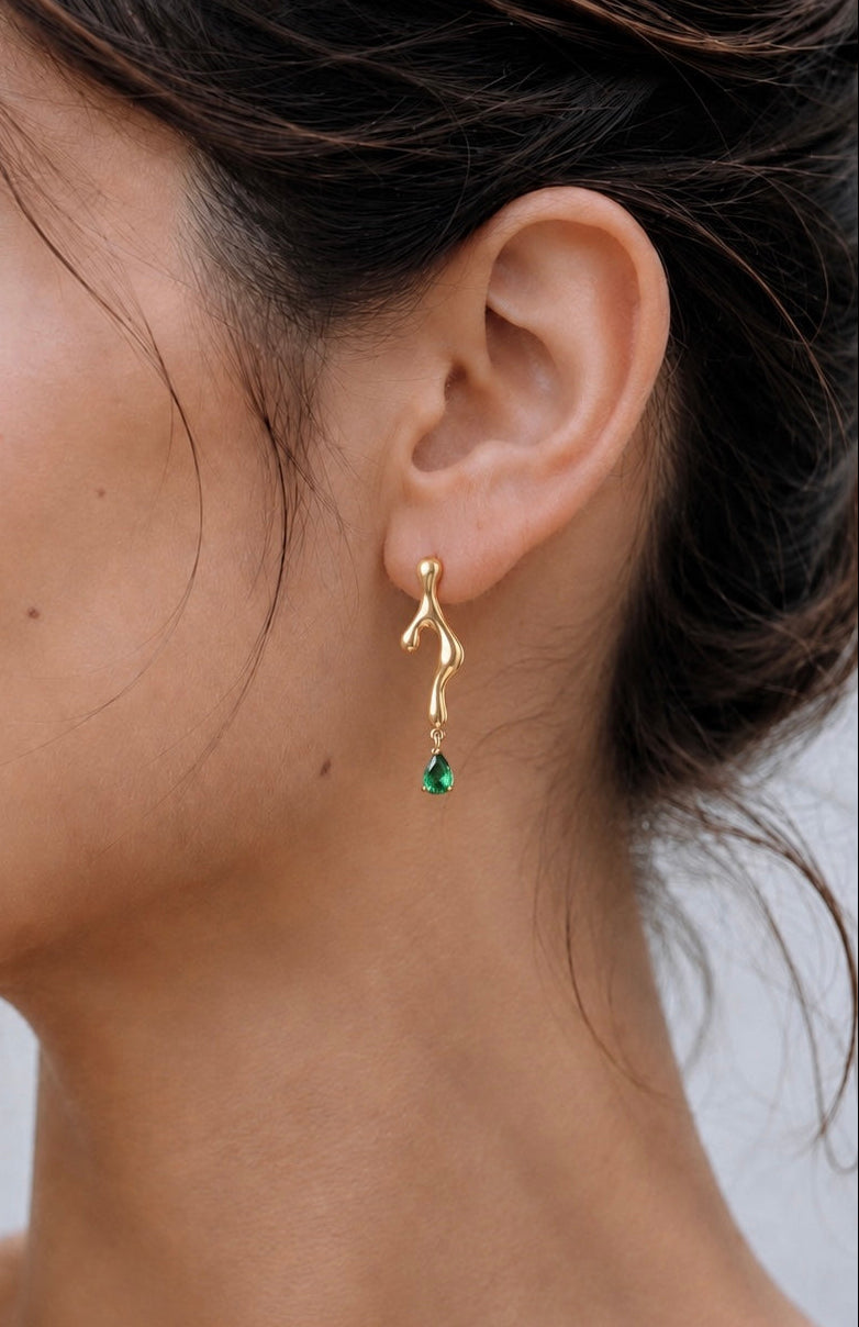 Emerald earrings gold