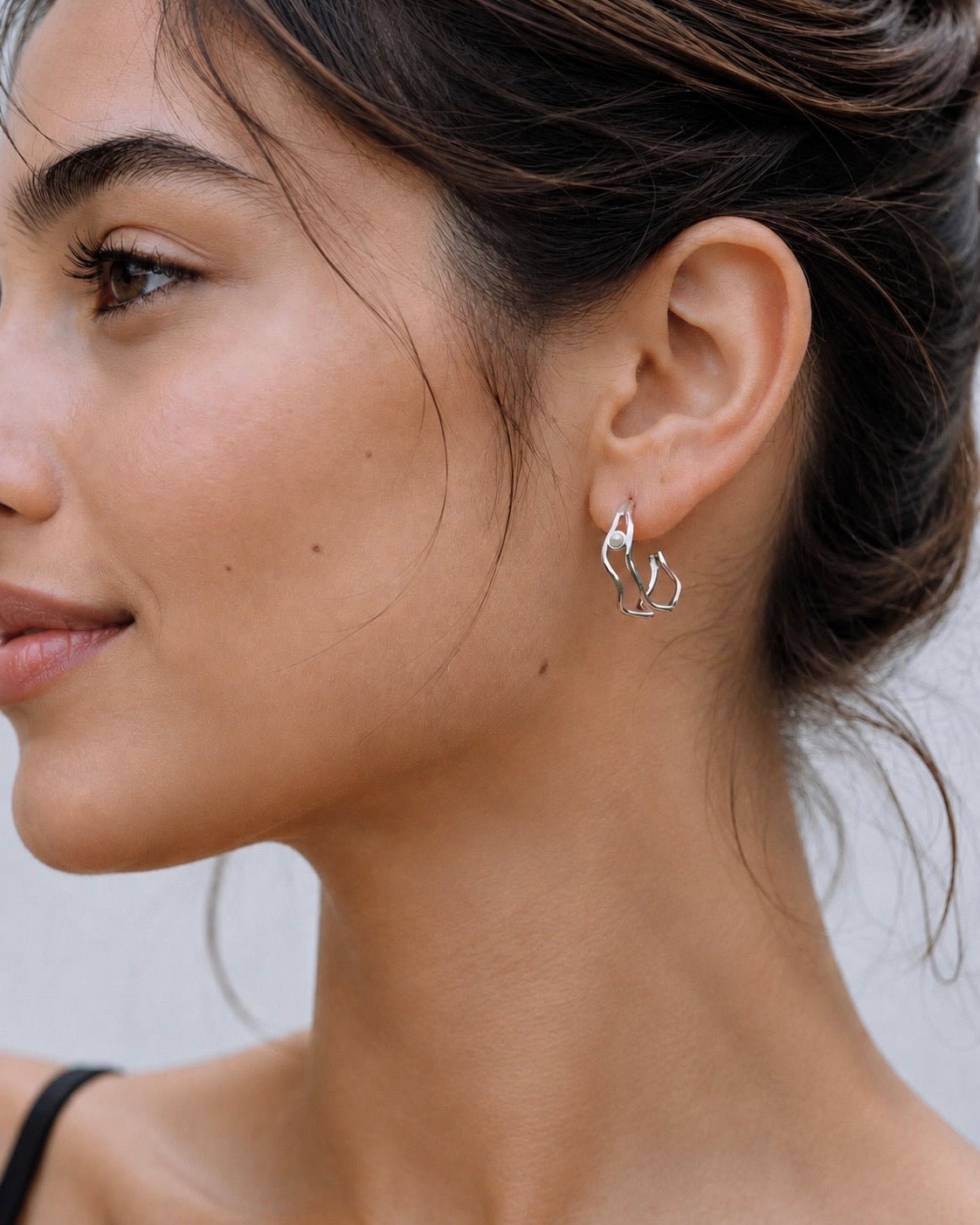 NET pearl earrings silver