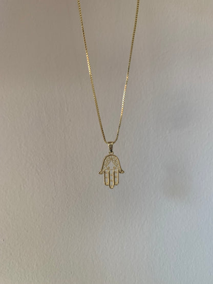 PRE ORDER- Hamsa lines necklace