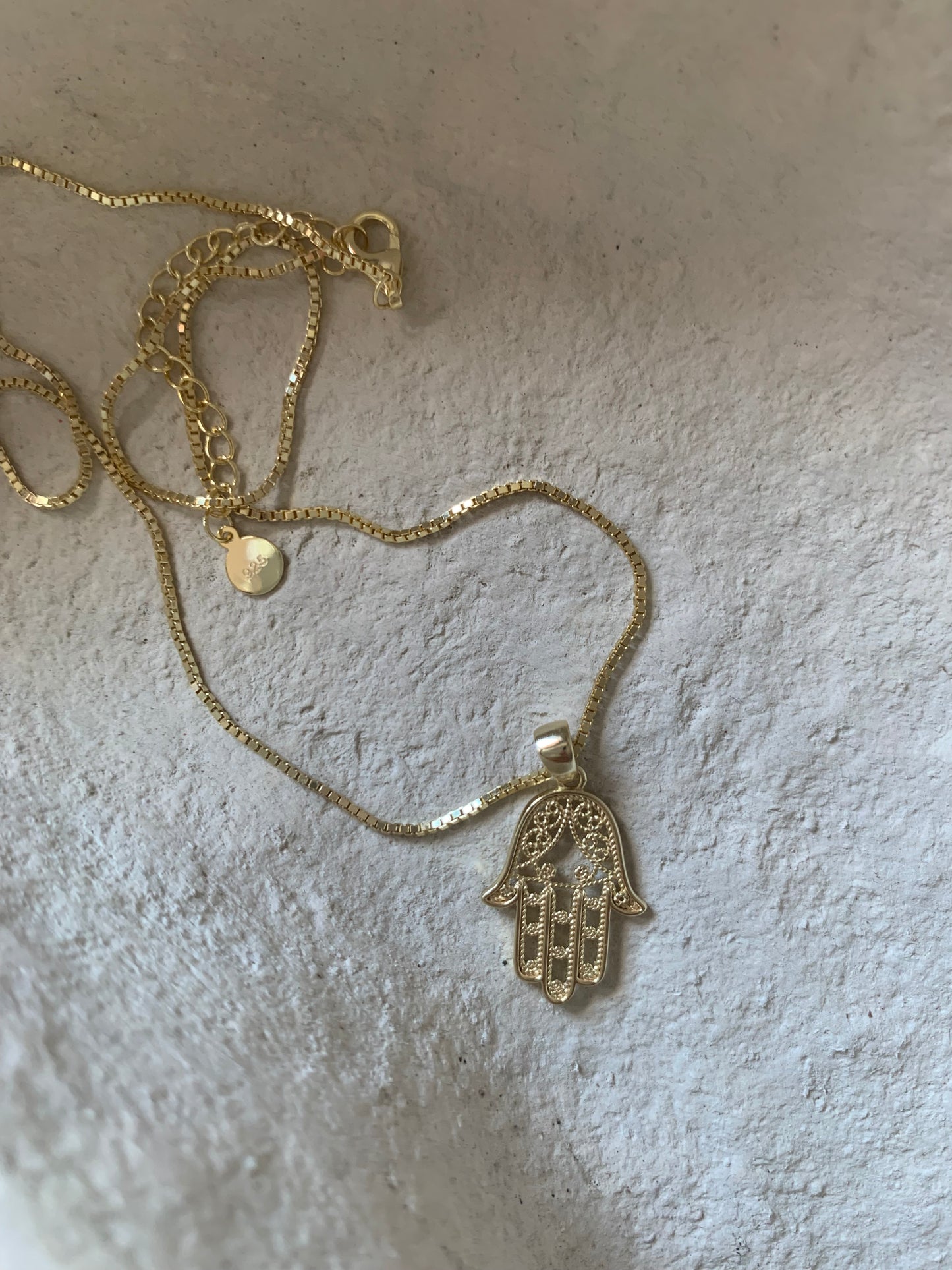 PRE ORDER- Hamsa lines necklace