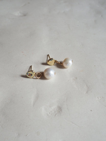 White pearl stud earrings