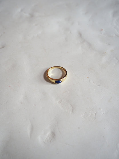 Blue lapis ring