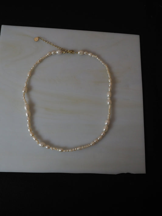 Pearls necklace