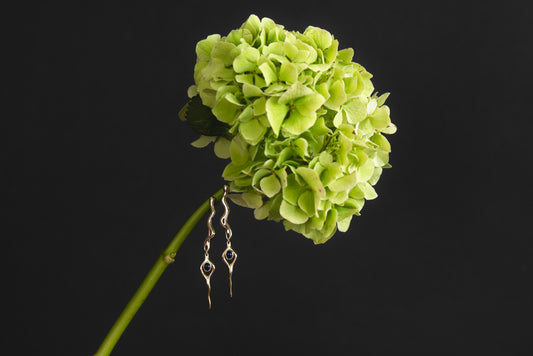 Wave drop earrings